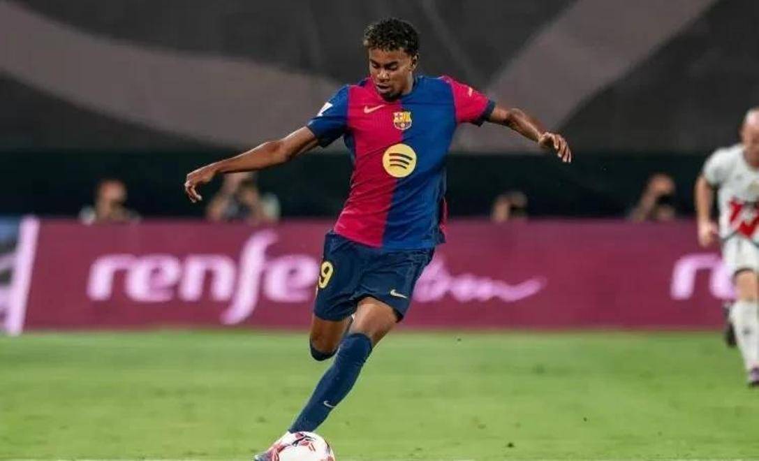 足球这项运动陪伴了我整个初高中，今天我十八岁了，...