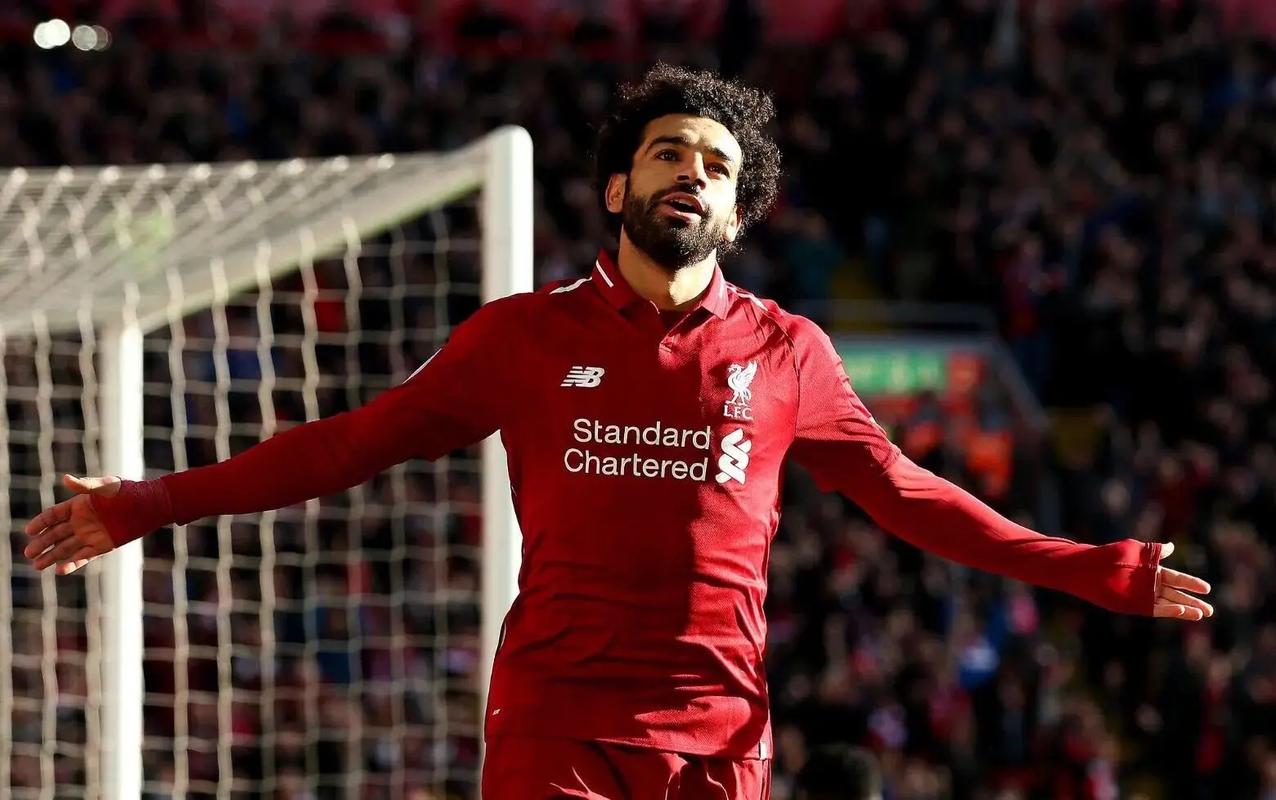 足球国足战术演练曝光，全队默契提升