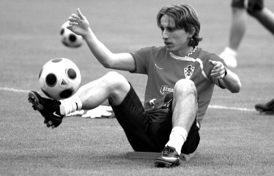 魔术主帅：小瓦格纳只是脚踝高位扭伤，没有外界猜测那么严重