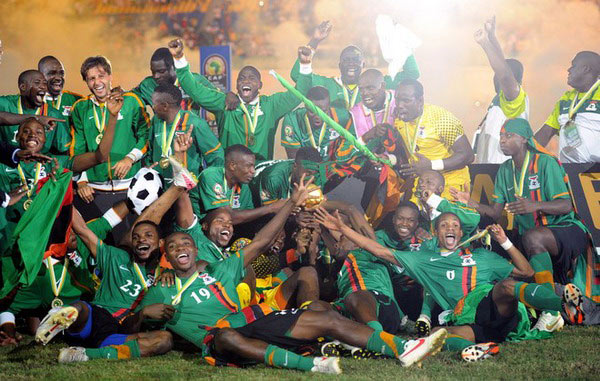 记者：阿连德本赛季美职联19球，迈阿密国际希望将其买断