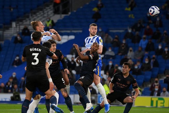 加西亚：处境艰难时是新教练组帮全队稳住心态，最终完成保级