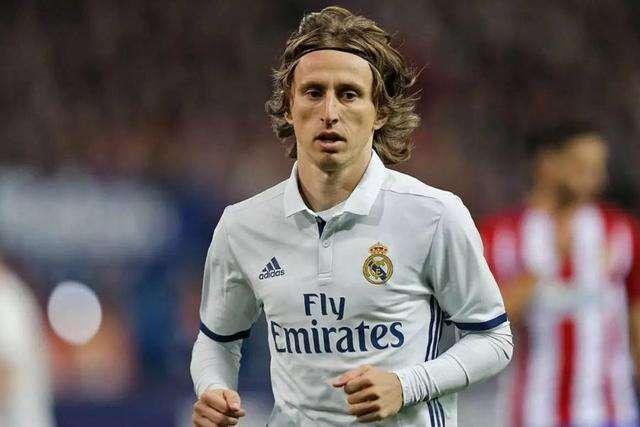 河南省委书记刘宁会见河南队将士，祝贺河南队勇夺足协杯亚军