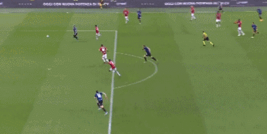 2280万买的恩里克砸手里？斯基拉：国米正找寻邓弗里斯的替补